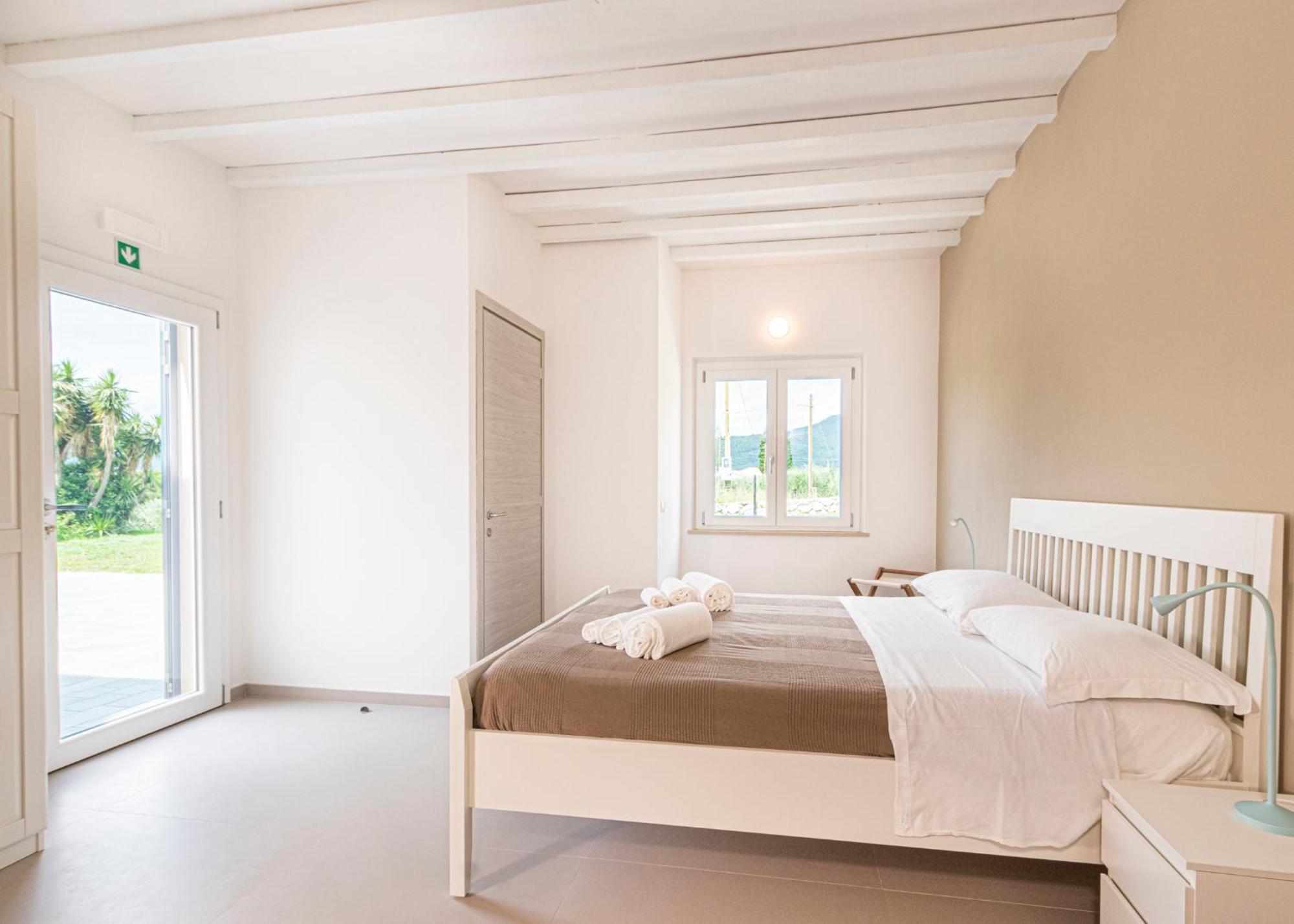 B&B Villa Costanza Lacona Ngoại thất bức ảnh